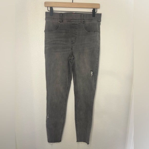 Spanx Pull On Stretch Skinny Raw Hem Jeans Vintage Gray Medium - Picture 2 of 11